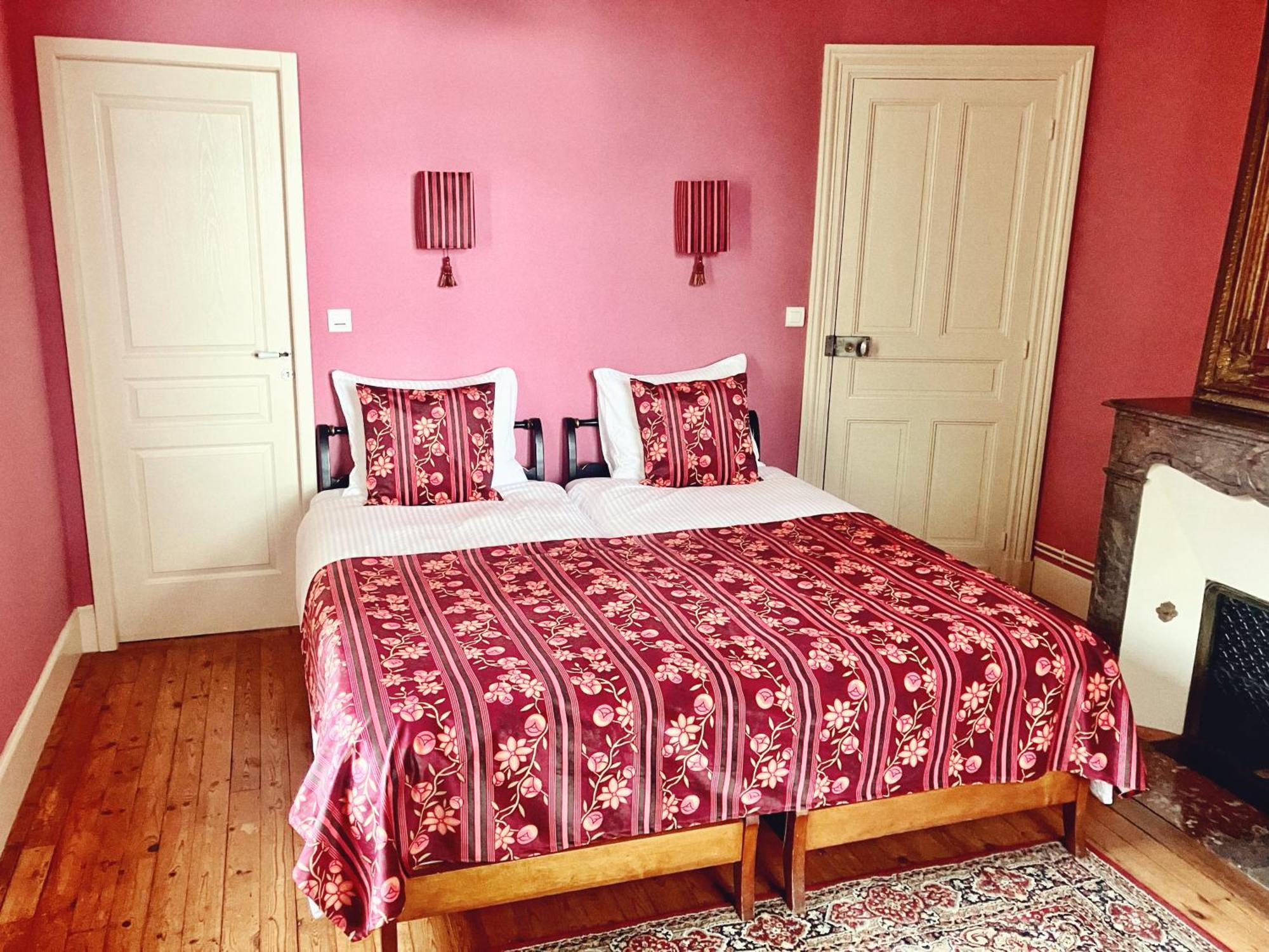 Petit Chateau Le Piot Bed & Breakfast Fleurance Dış mekan fotoğraf