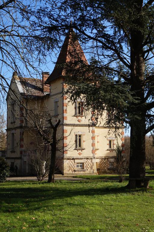 Petit Chateau Le Piot Bed & Breakfast Fleurance Dış mekan fotoğraf